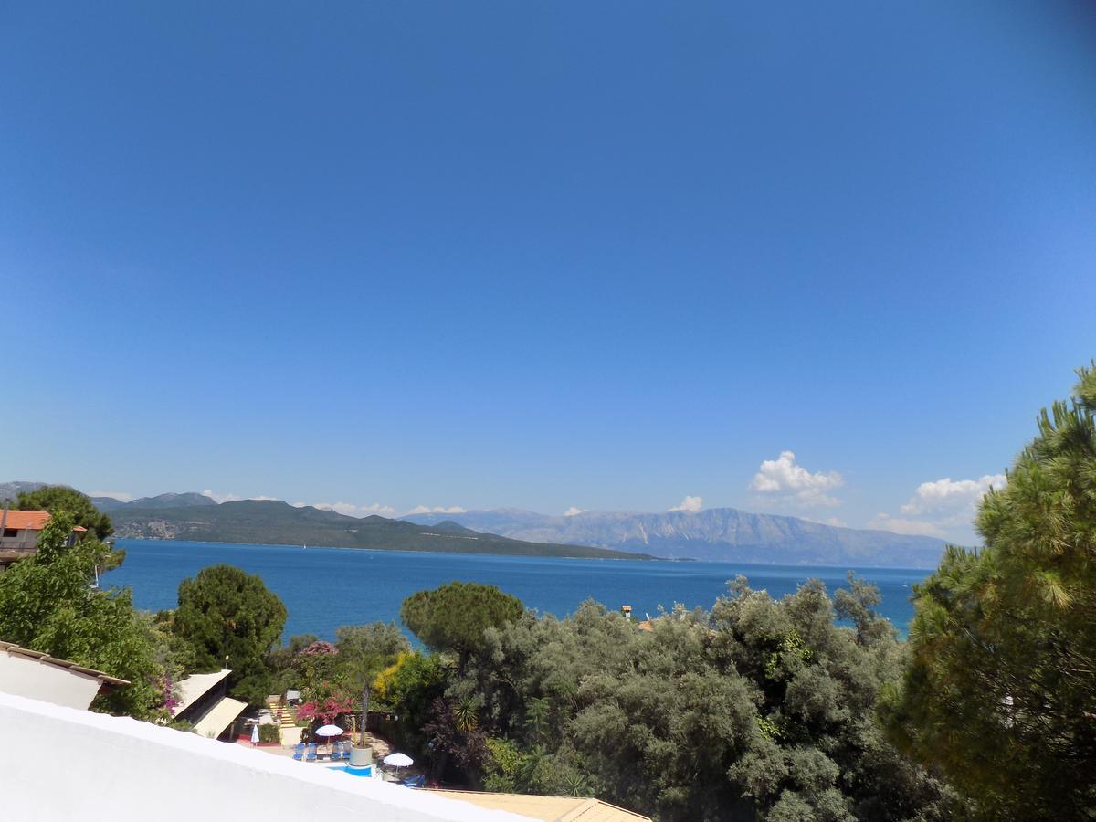 Lefkas Blue Hotel Nikiana Buitenkant foto